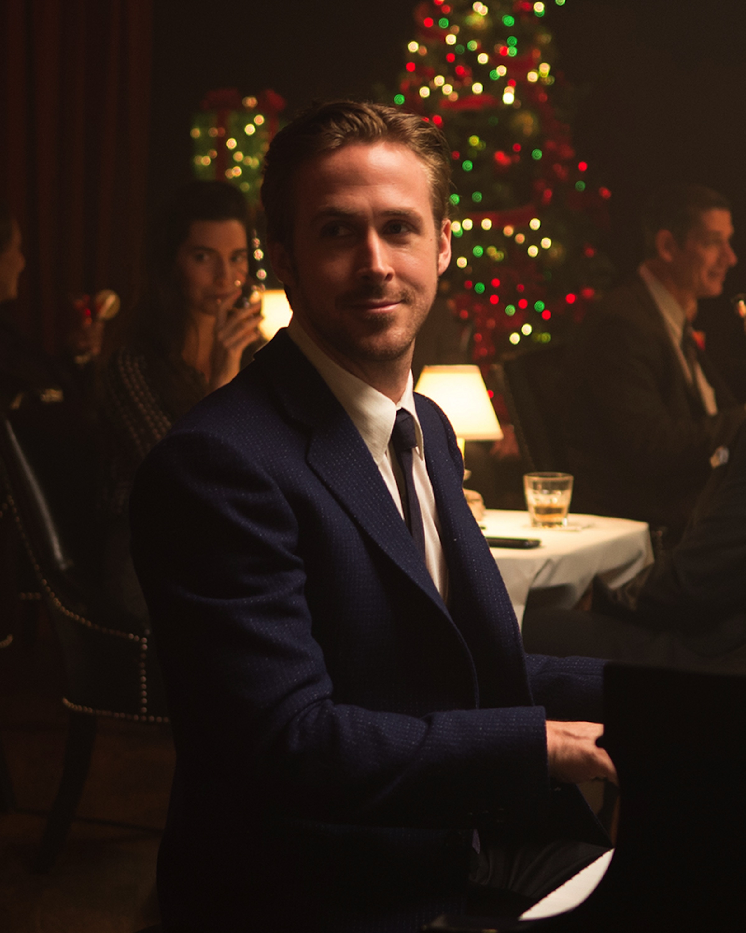  p>瑞恩·高斯林(ryan gosling),1980年11月12日出生于加拿大安大略省