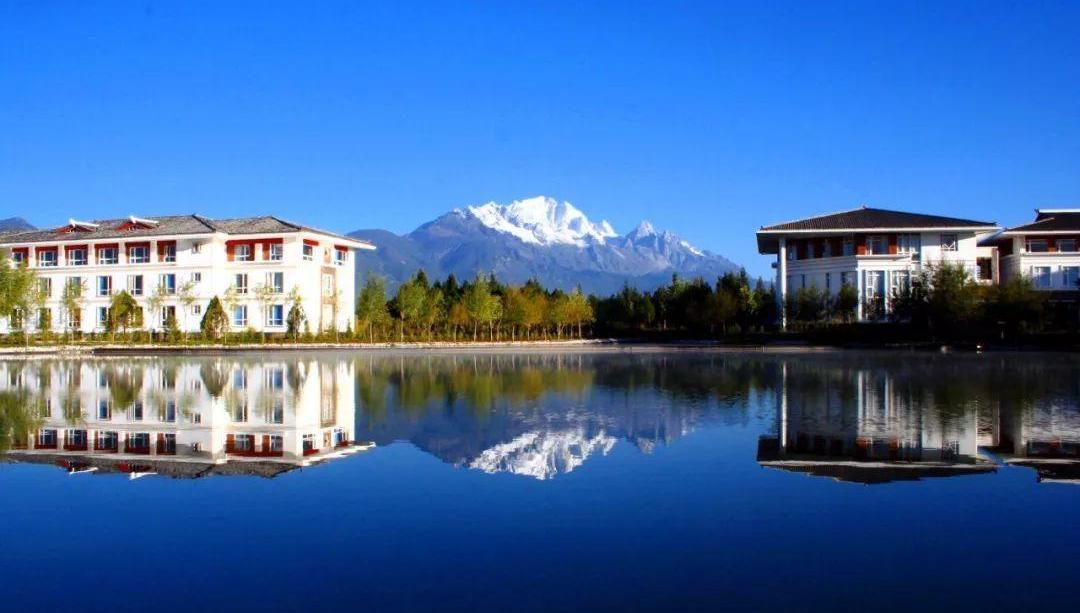  p>丽江文化旅游学院(lijiang culture and tourism college ),简称"
