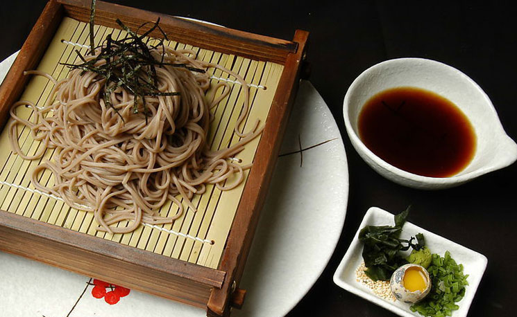  p>日式凉面,也称日式冷面,是一道美味的日本料理. /p>