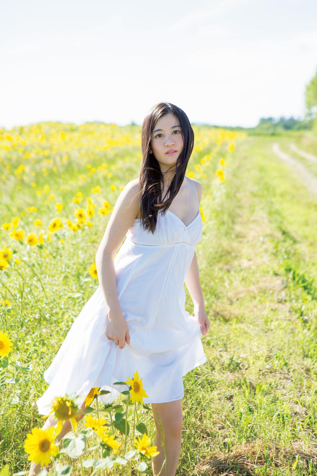  p>上西惠(じょうにし けい),1995年3月18日出生于日本滋贺县,日本女