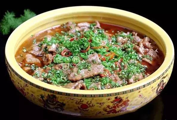  p>藤椒水煮牛肉是一道菜品,主料是牛肉,配料是 a href="#" data