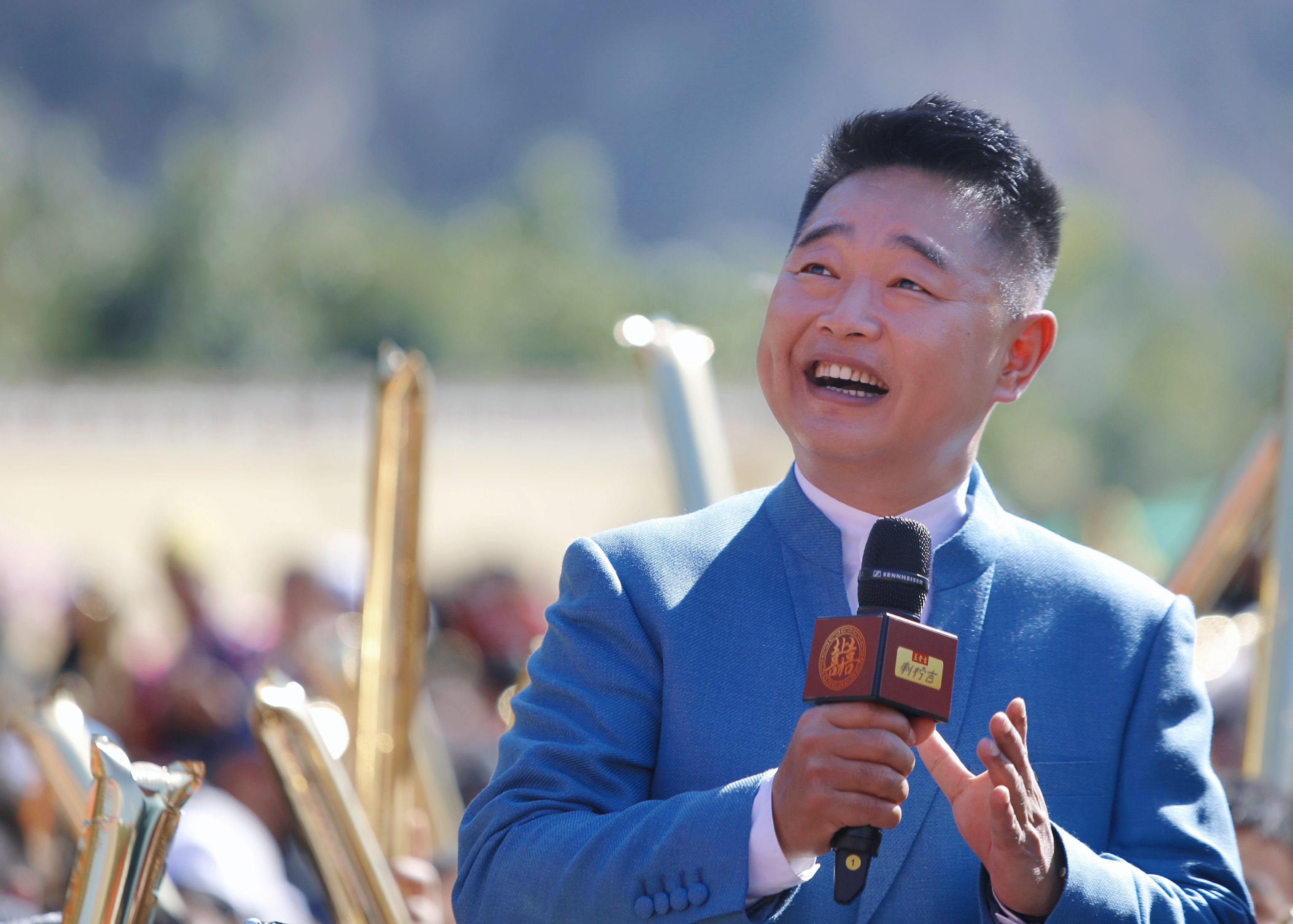 n0m0">肖东坡,1969年4月27日出生于山东济南,中共党员,制片人,主持人