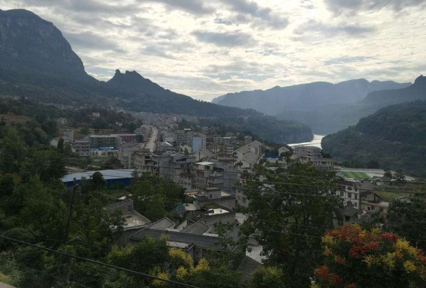  p>景阳镇,隶属于湖北省恩施土家族苗族自治州建始县,地处 a target="