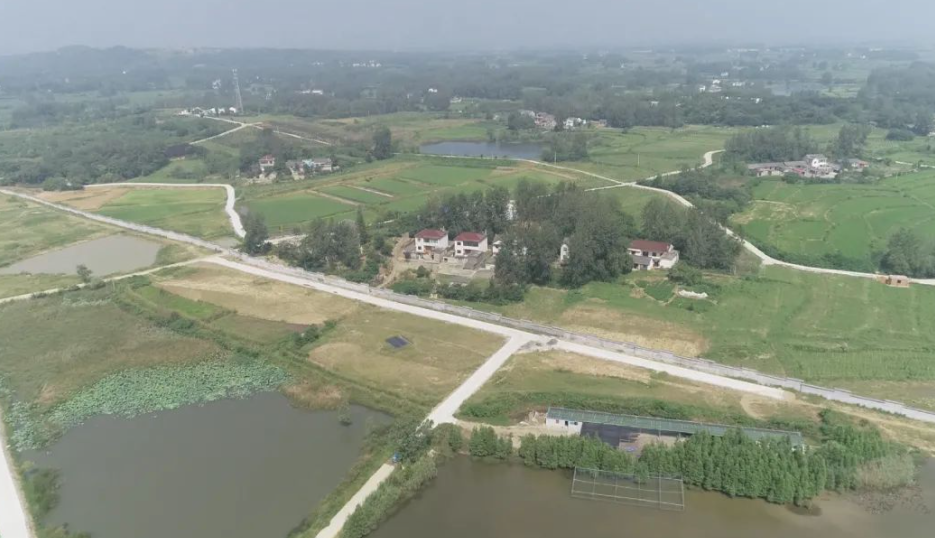 金集镇,隶属于安徽省滁州市 a target="_blank" href="/item/天长市