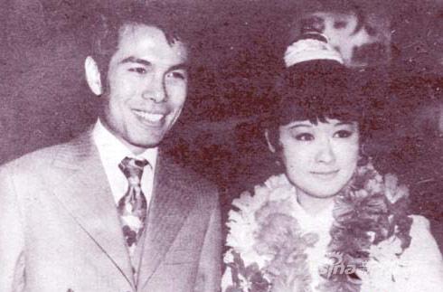  p>潘迎紫(angela),1949年6月5日出生于江苏省苏州市,华语影视女演员.