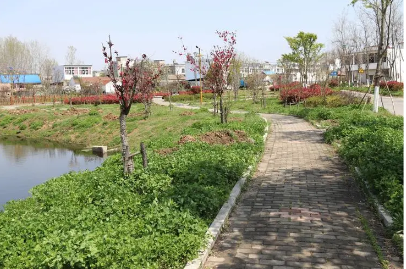 南街道,隶属于安徽省滁州市 a target="_blank" href="/item/明光市