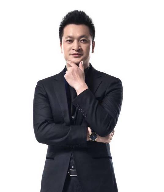 张巍（娱乐工场创始人、李白盛唐酒业创始人）_百度百科