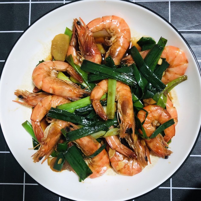 蒜苗炒虾