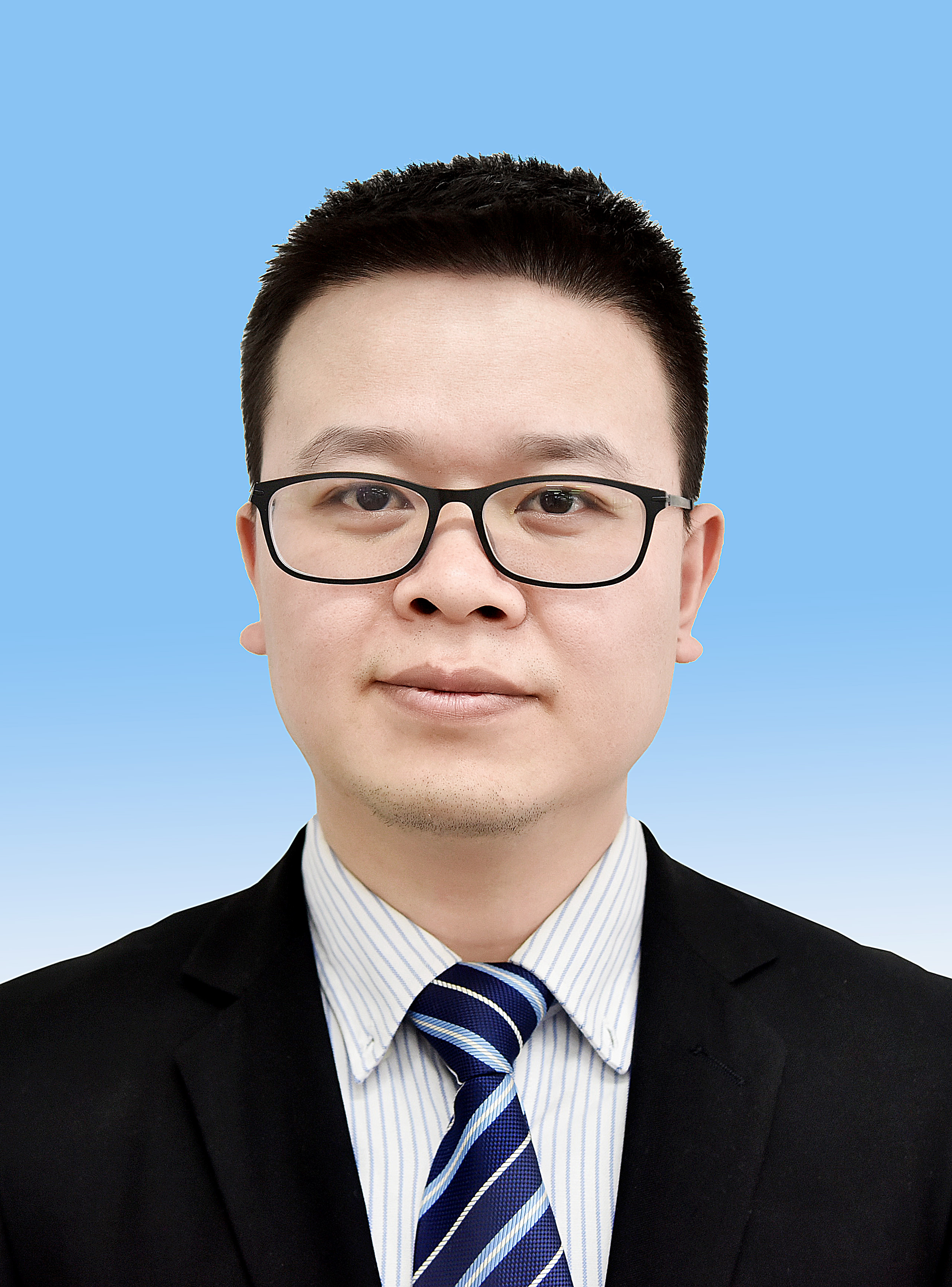  p>李鸿,男,汉族,中共党员,1982年12月生,贵州纳