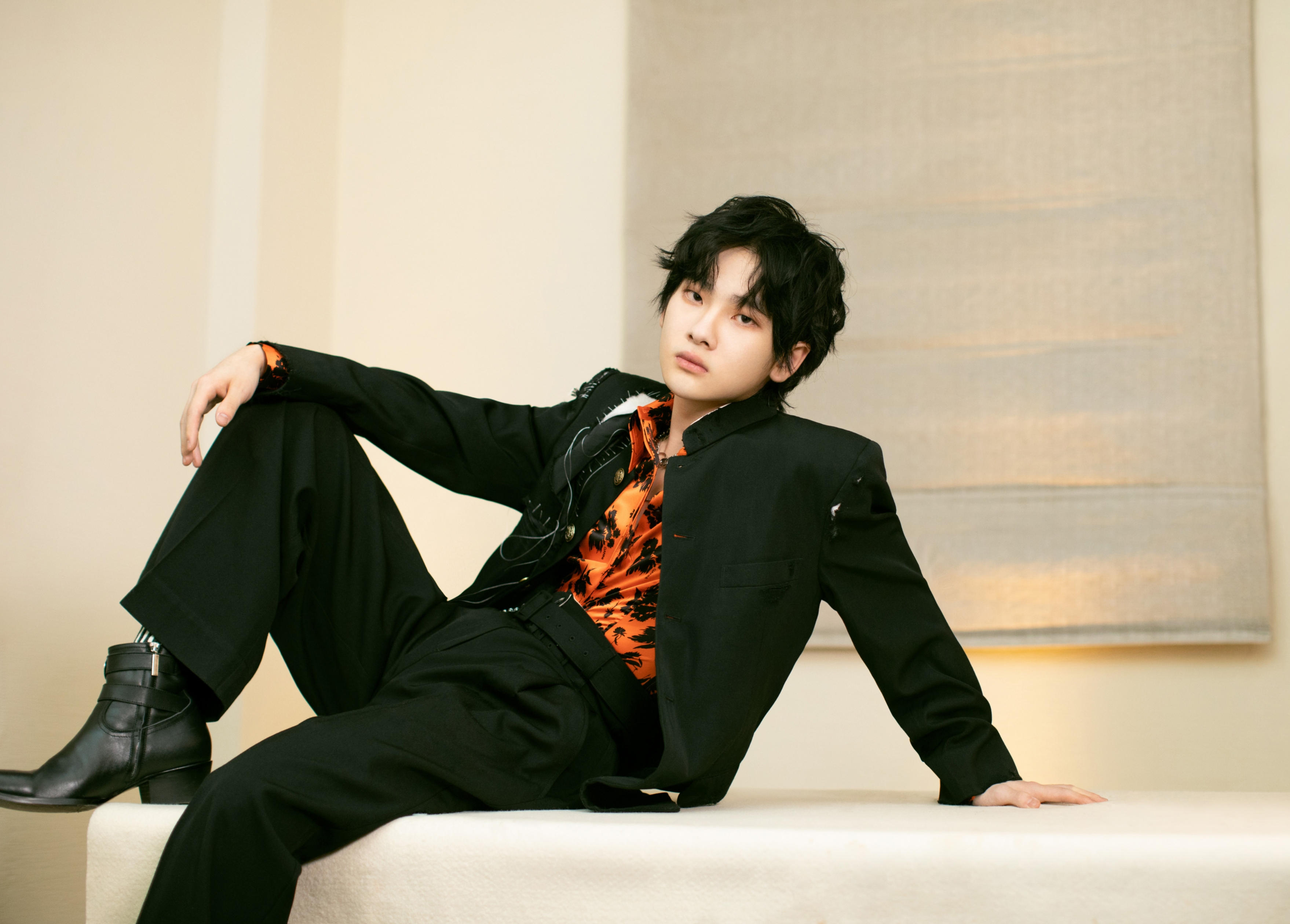  p>周震南(vin),2000年6月21日出生于重庆市,中