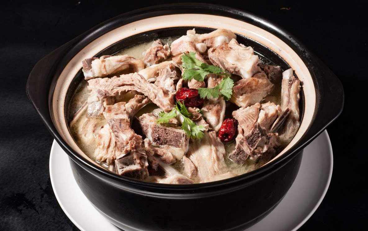 药炖羊肉炉