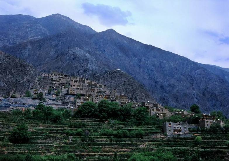  p>色尔古镇位于黑水县 a target="_blank" href="/item/东南/80123"