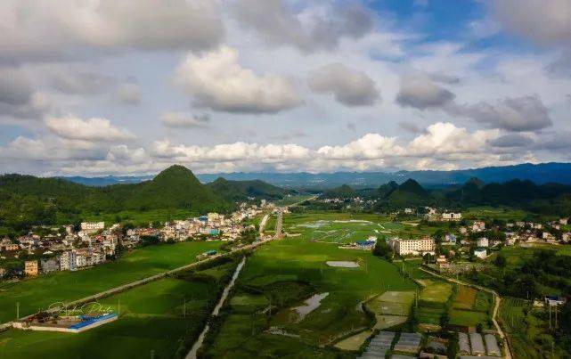 龙潭镇,隶属于湖南省常德市 a target="_blank" href="/item/桃源县