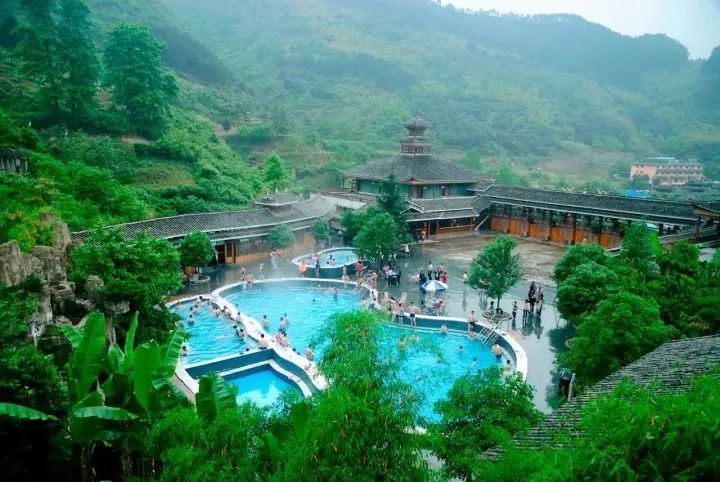  p data-id="gnzkz62lgs">剑河风景名胜区,位于中国贵州省黔东南苗族