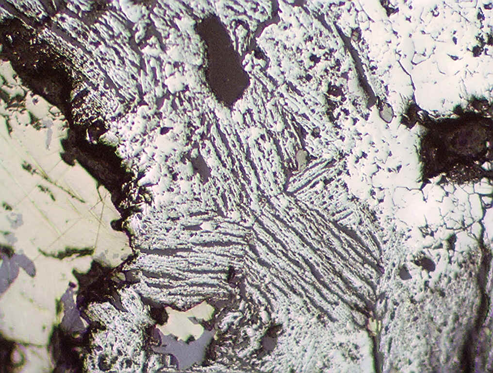  p>交代结构(metasomatic texture)是在变质作用或 a href="#" data