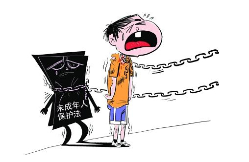 对共同生活的家庭成员实施肉体上,精神上的摧残,折磨,情节恶劣,从而