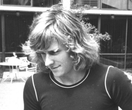  p>bjorn borg比约恩博格是一个运动时尚品牌,宣扬自由奔放,充满乐趣