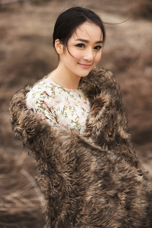  p>杨姣,1988年12月29日,出生于湖南省湘西,中国内地女歌手.