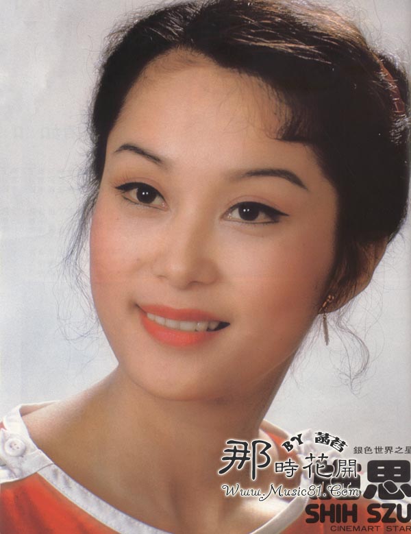  p data-id="gnx0pasyym">施思,1953年10月24日出生于中国台湾省中坜