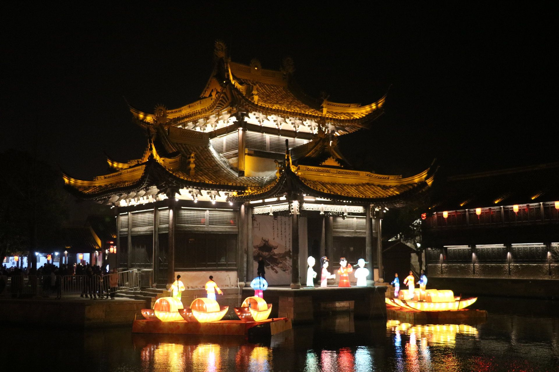  p>柯桥酷玩小镇位于绍兴市柯桥区柯岩街道,核心区域占地3.