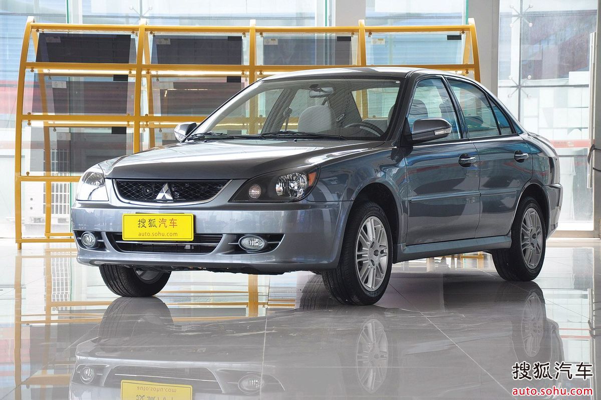  p>三菱蓝瑟是东南汽车推出的三菱车标轿车,属国产车,市场定位在 a