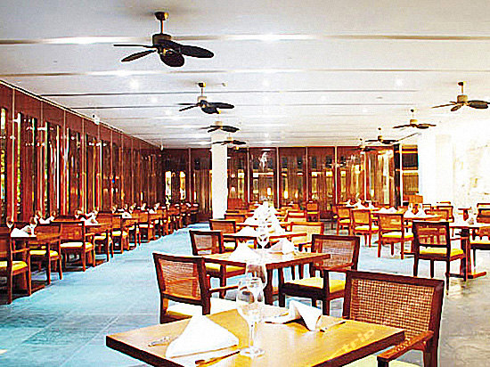 广州市白云湖畔酒店