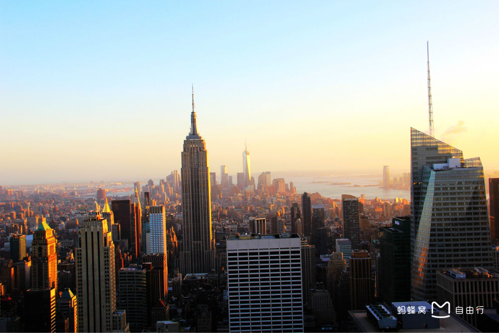 building) /i>,是竣工于1931年4月11日的高层建筑物,是美国纽约的地标