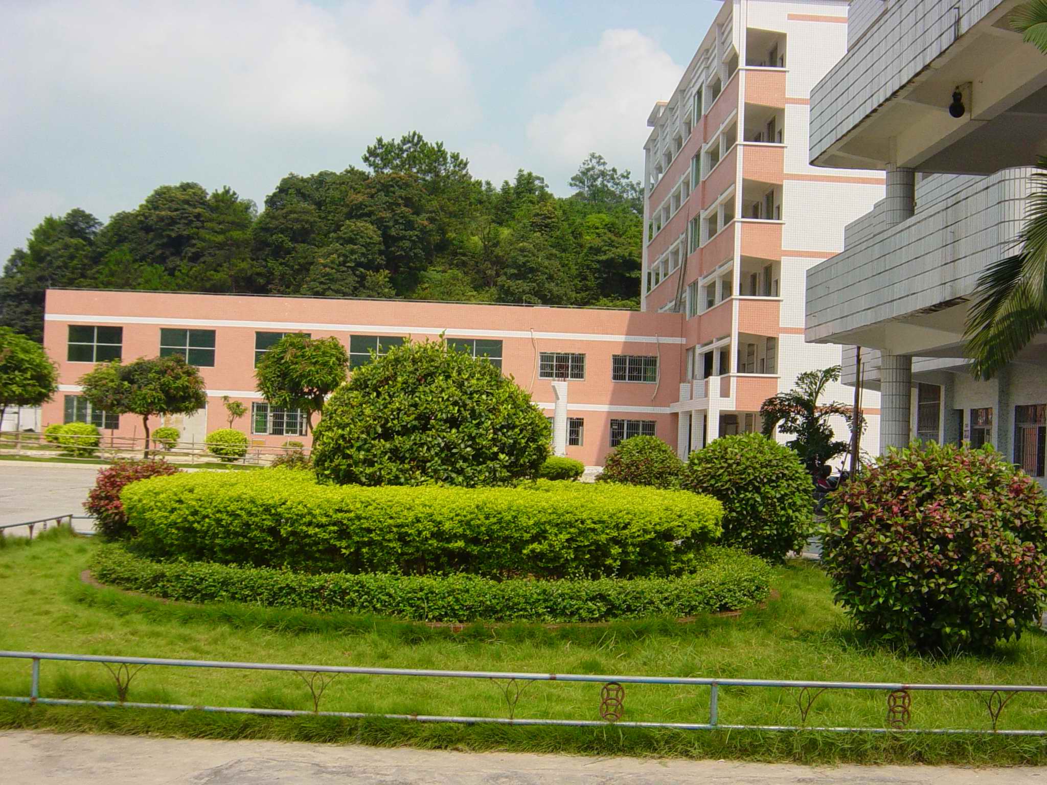 佛冈县城北中学