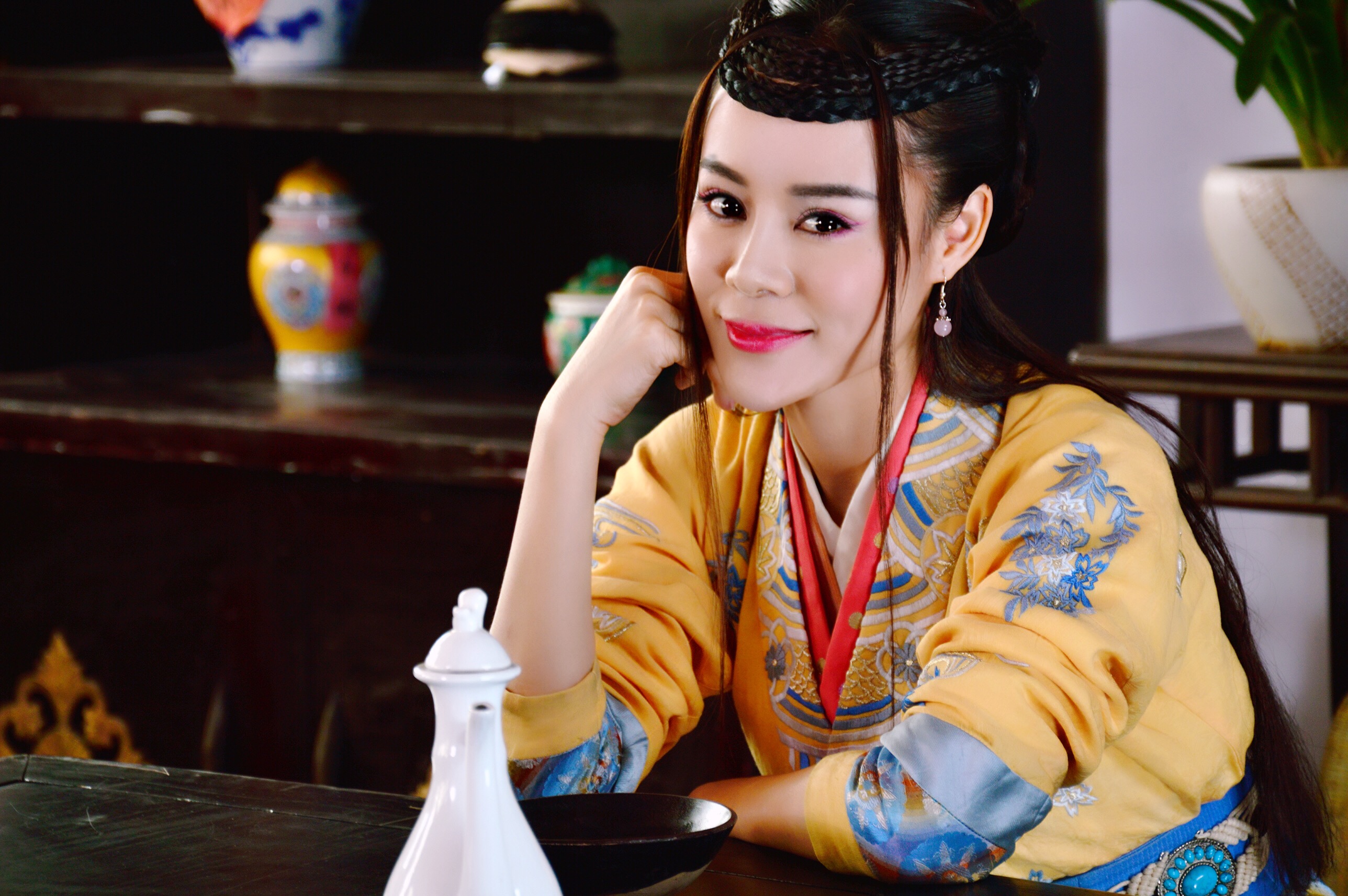 王一涵健身房,健身房_文秘苑图库