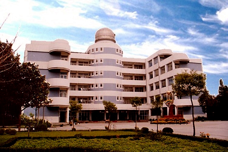  p>泰州师范高等专科学校位于素有"汉唐古郡,淮海名区"美誉的历史文化