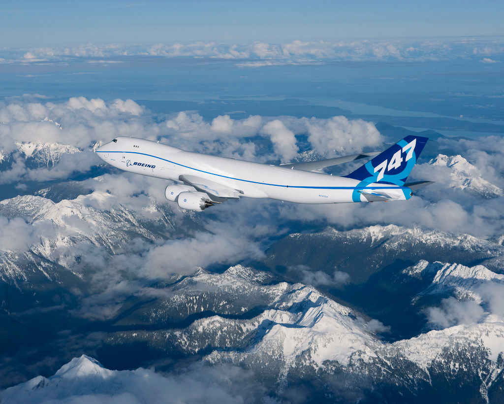 波音747-8洲际飞机