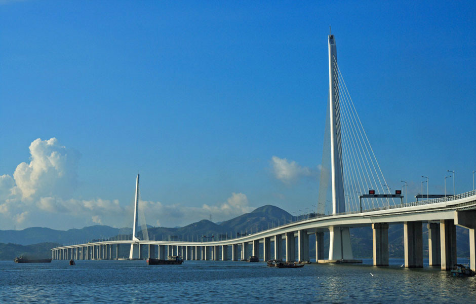  p>深圳湾大桥(shenzhen bay bridge),原称深圳湾公路大桥,是中国境内