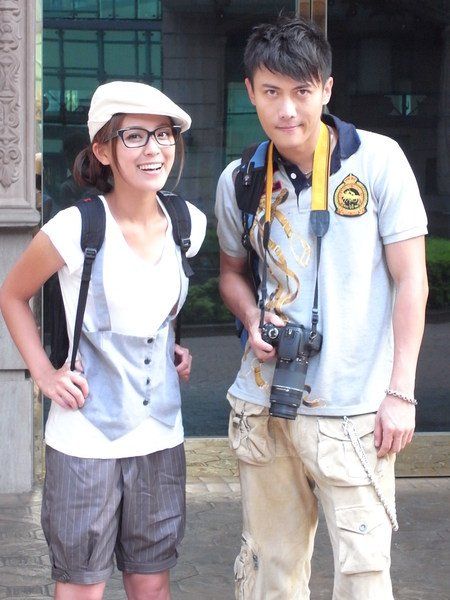  p>金沛晟,原名金沛辰,莫昌成,1976年8月22日出生于马来西亚,马来西亚