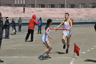  p data-id="gnba4lx5gf">桦甸三中位于清水绿堤北侧,莲花河西岸,校园