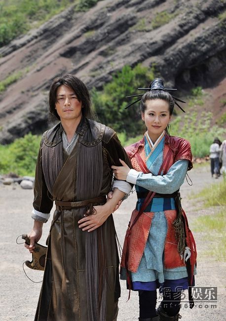  p>《怪侠一枝梅》是由 a target="_blank" href="/item/唐人电影国际