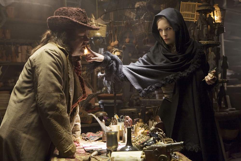  p>《星尘》( i>stardust /i>)是一部2007年的奇幻冒险电影,改编自 a