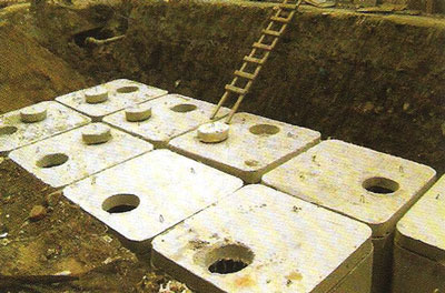 高位储泥消纳池