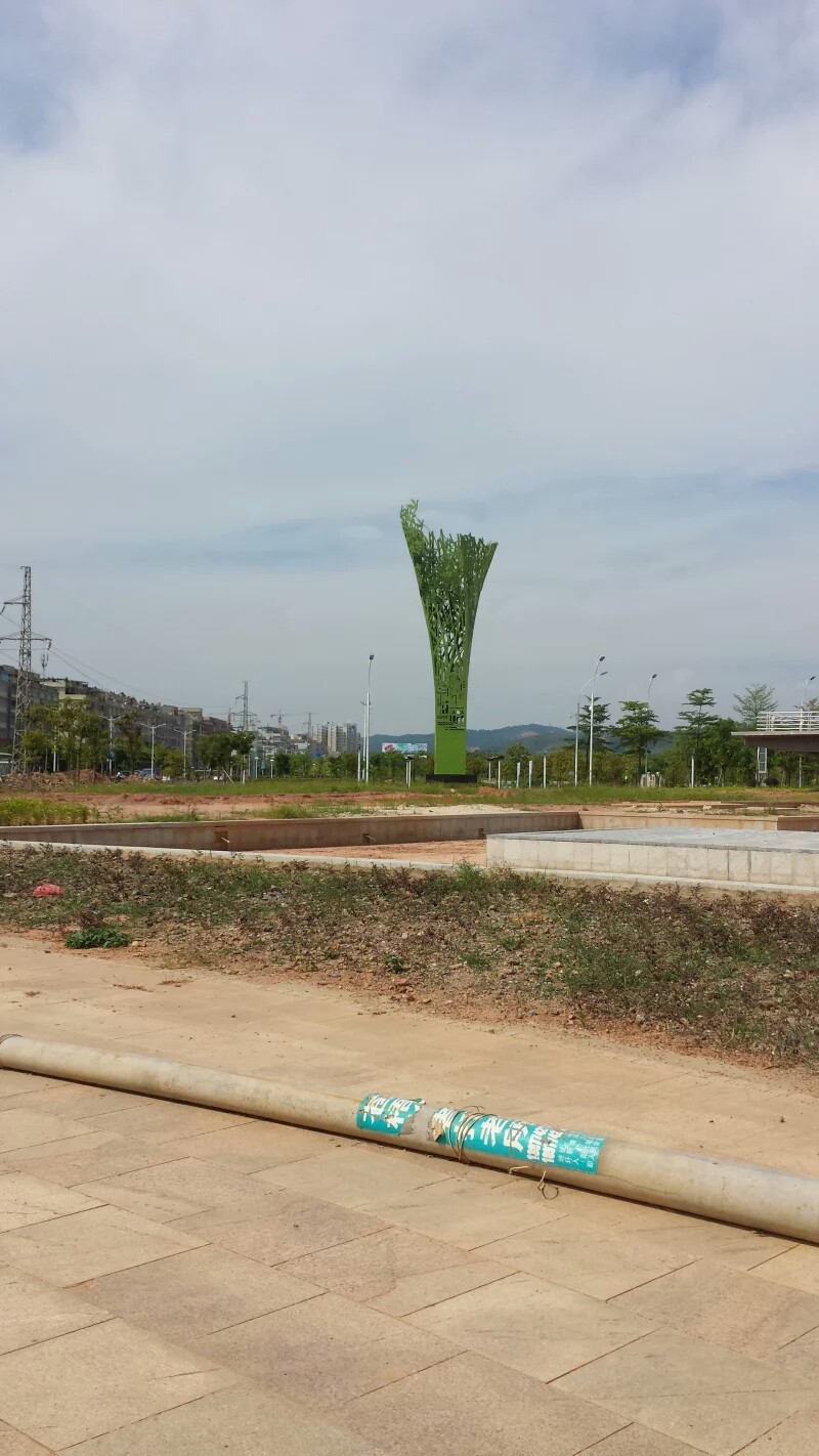 target="_blank" href="/item/梧州市">梧州市 /a>龙圩区,位于龙圩区