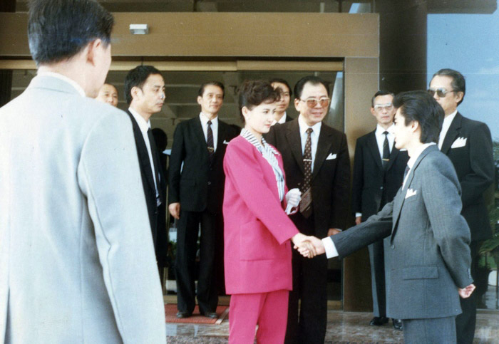  p>电影《燃烧的婚纱》由 a target="_blank" href="/item/上海电影