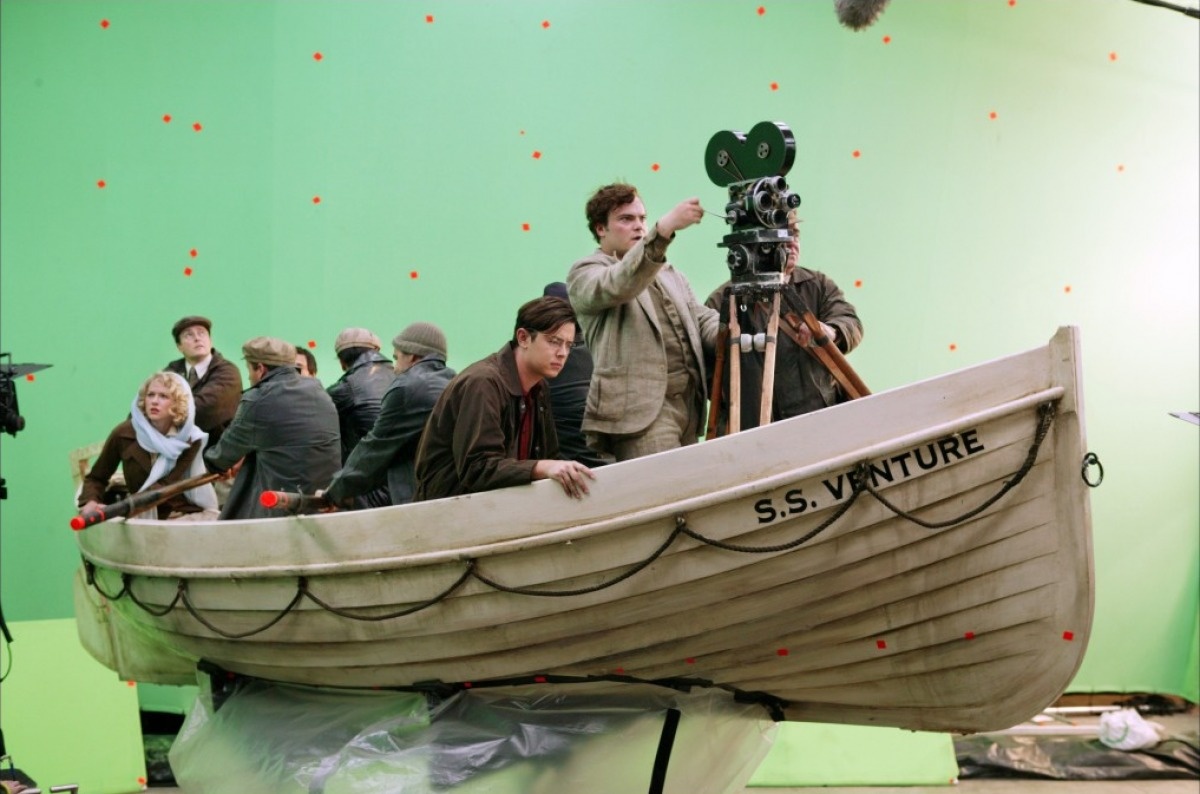  p>《金刚》是2005年上映的一部冒险电影,重拍1933年经典同名电影