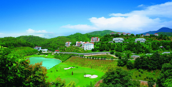  p> a target="_blank" href="/item/雁鸣湖旅游度假村">雁鸣湖旅游