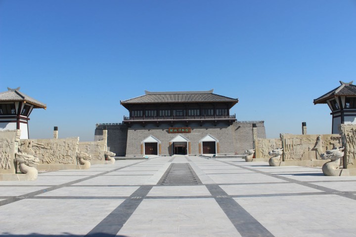  p>邺城,古代著名都城,有邺北城与 a target="_blank" href="/item/邺