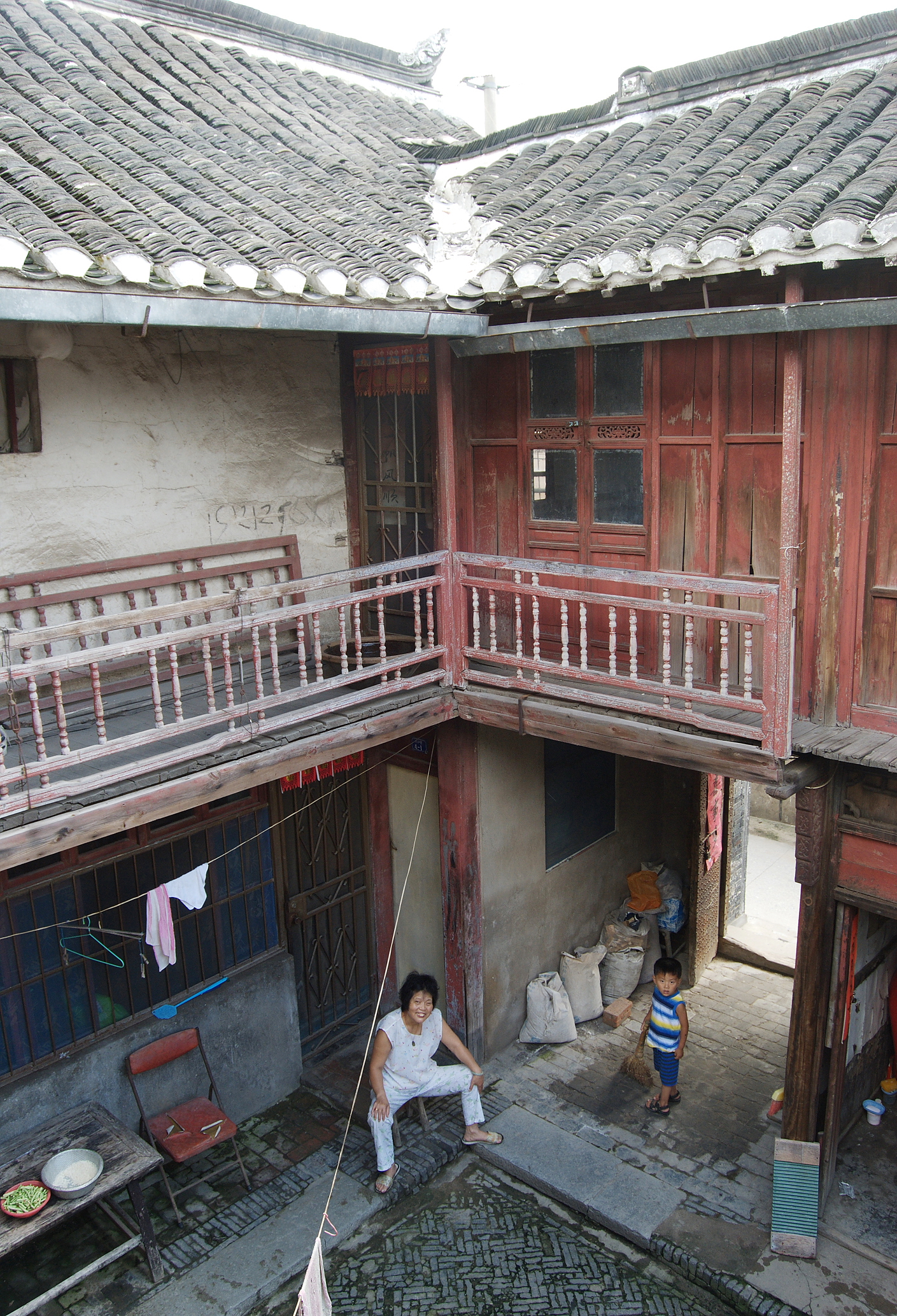  p>曾家大楼为盐城旅游景点,位于亭湖区伍佑镇小街南共和巷6号.