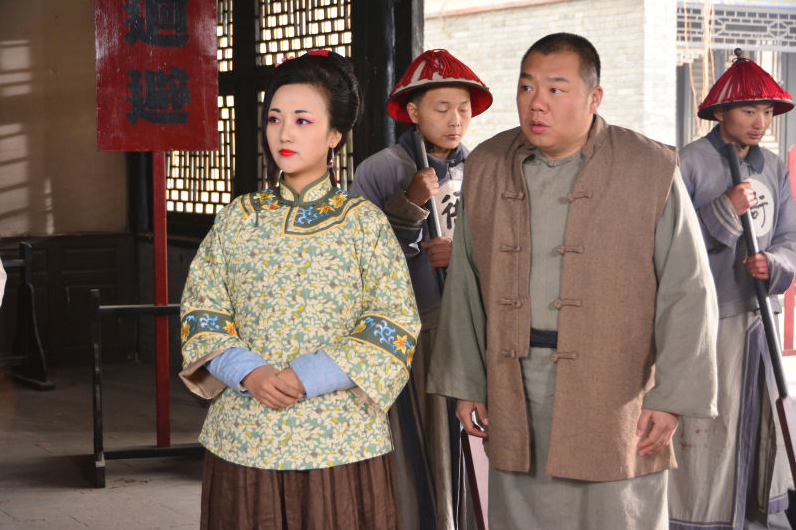  p>杜沁怡,原名杜长蕊,1983年9月30日出生在天津市,中国内地演员,节目