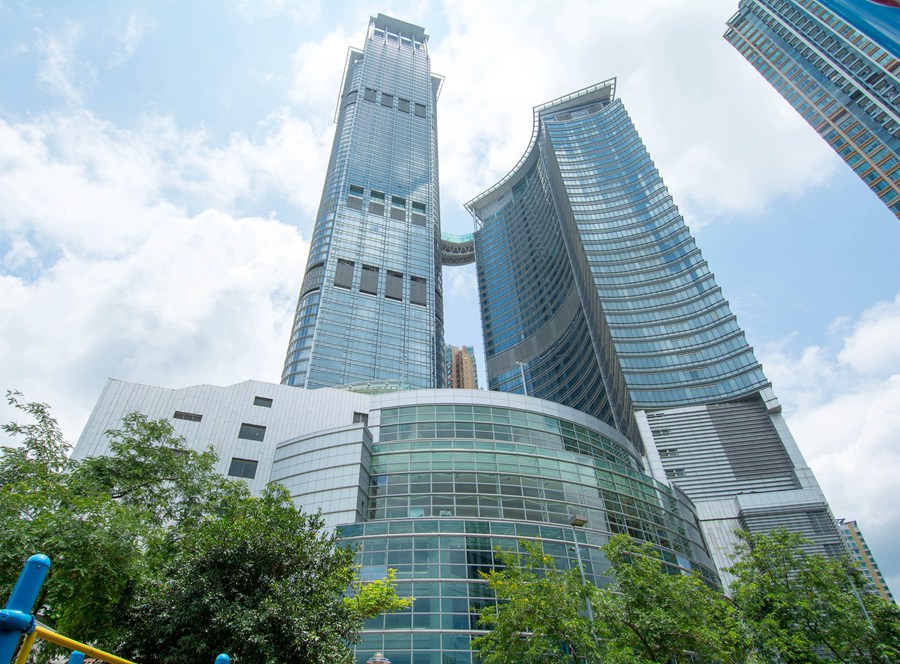  p>香港如心海景酒店坐落于香港 a target="_blank" href="/item/荃湾