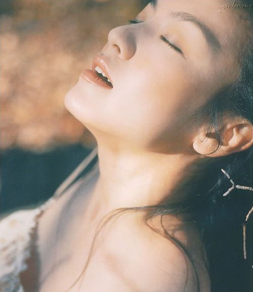  p>林熙蕾,1975年10月29日出生于中国台湾省台北市,中国台湾地区影视