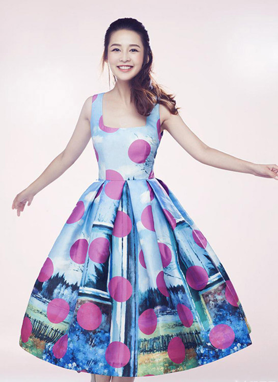 1990年9月27日出生于江苏省苏州市昆山市巴城镇,中国内地影视女演员