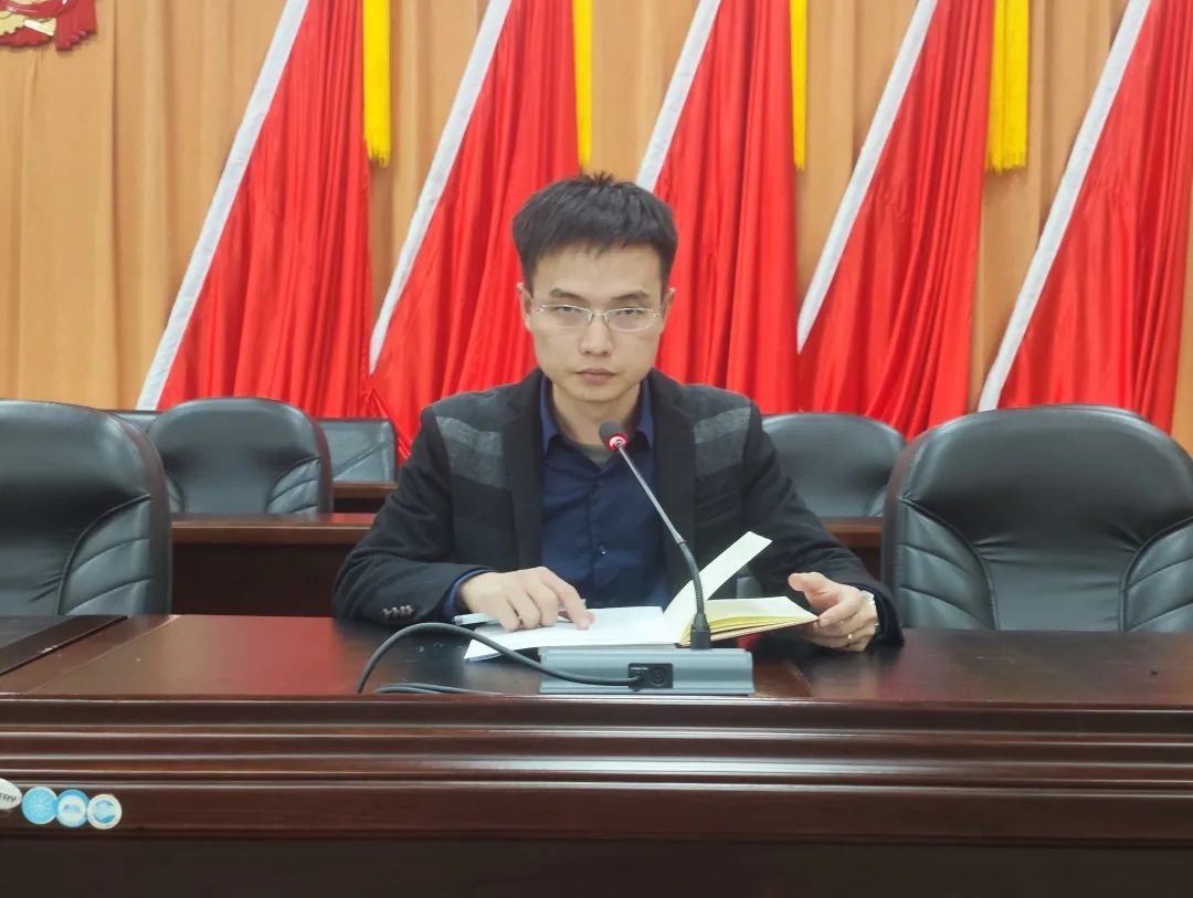  p data-id="ty09xubtwjxd">梁晓阳,现任泉州市安溪县大坪乡纪委书记.