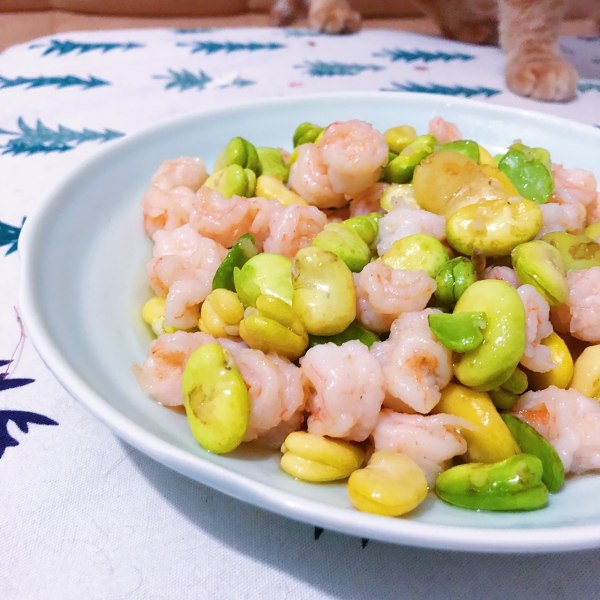 虾仁炒蚕豆