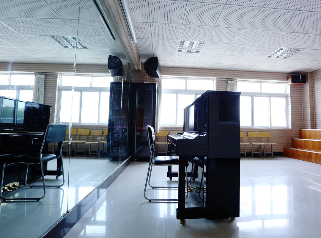 大洼区高级中学